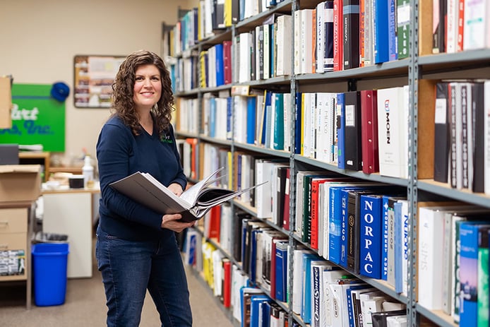 img_katie-in-tpw-library
